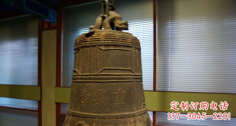 北京仿古铜钟雕塑定制