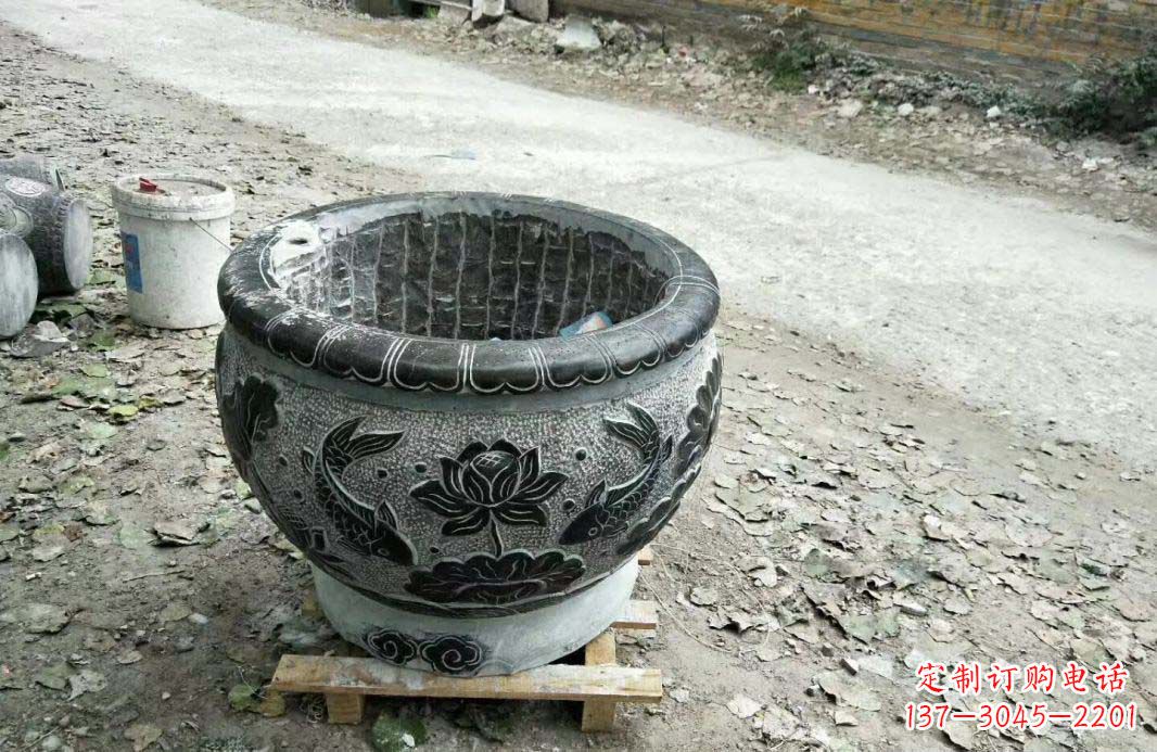 北京仿古圆形水缸石雕