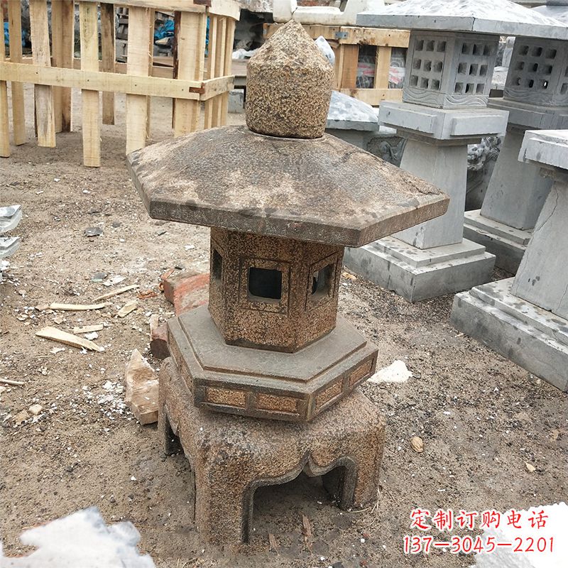 北京古雅时尚仿古石灯笼雕塑
