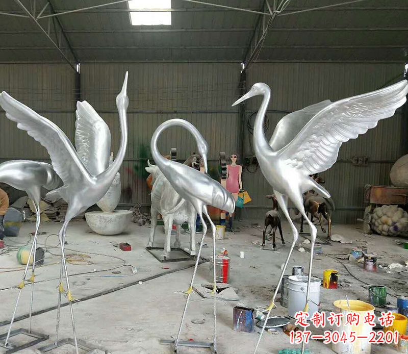 北京公园不锈钢动物仙鹤雕塑
