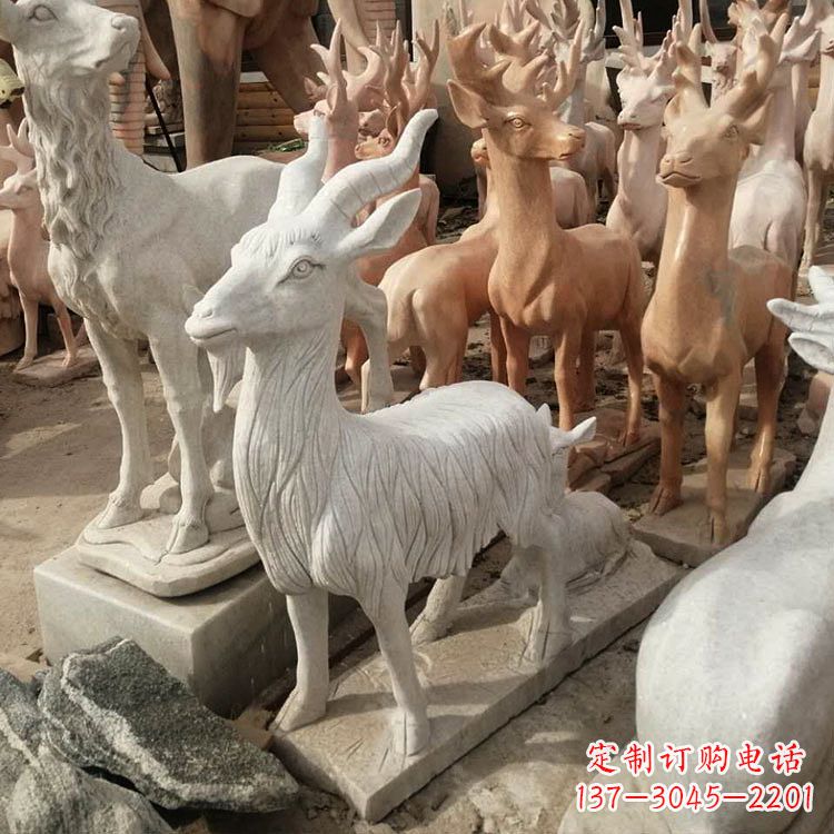 北京公园草坪动物摆件石雕羊