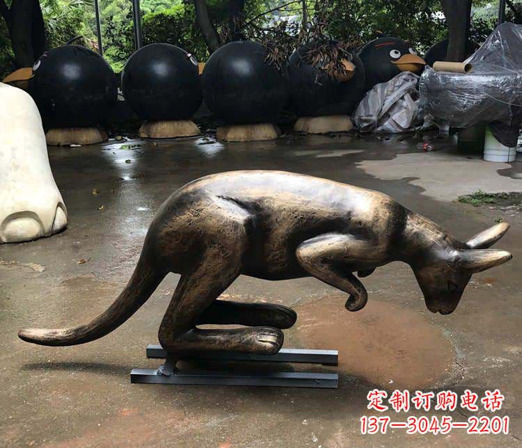 北京中领雕塑袋鼠铜雕