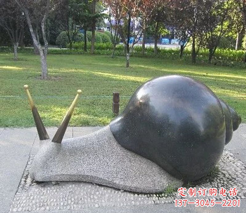 北京中领雕塑专业定制可爱蜗牛石雕