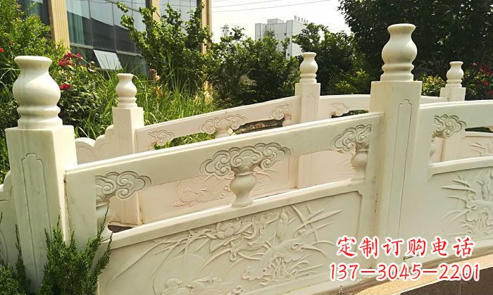 北京公园汉白玉石拱桥 (3)