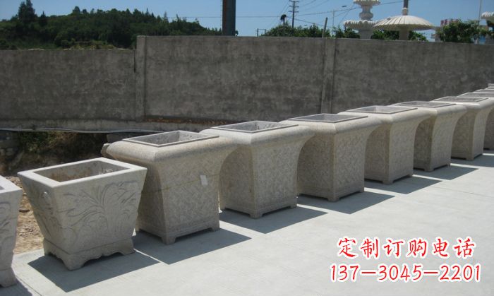 北京大理石花盆石雕 – 在公园展现精美自然风貌