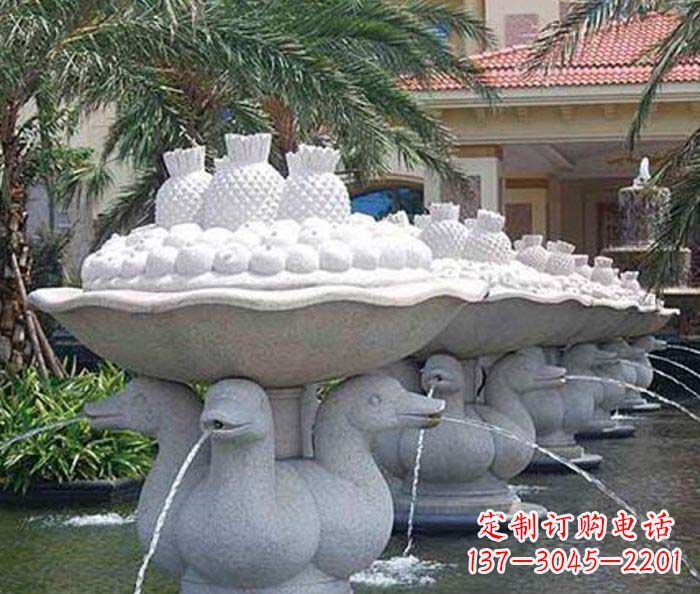 北京高雅精致的天鹅石雕