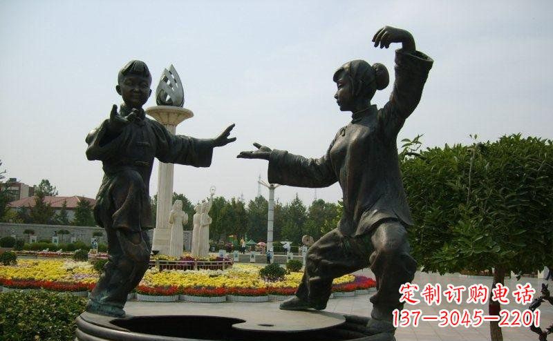 北京公园练太极拳的人物小品铜雕