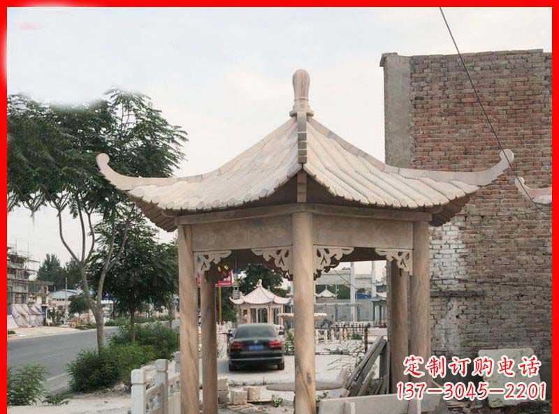北京公园晚霞红六角石凉亭雕塑