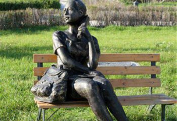 北京人物座椅雕塑——少女望远
