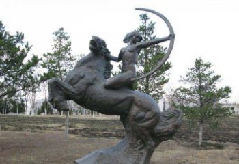 北京公园骑马女人射箭铜雕