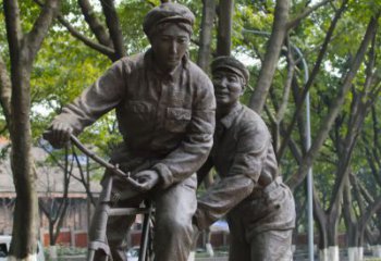 北京装饰你家园的自行车雕塑