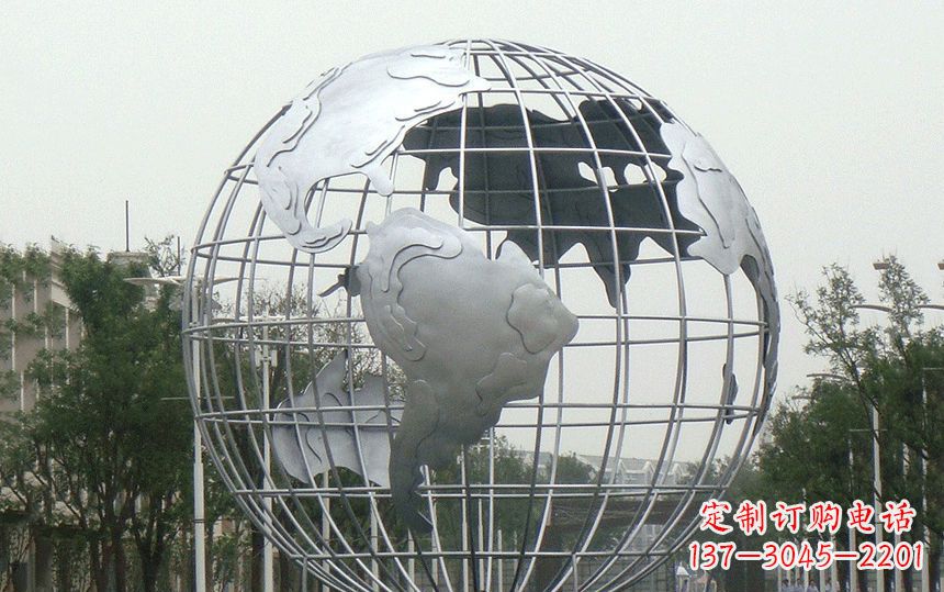 北京金属太空,伊中领雕塑的不锈钢地球雕塑;
