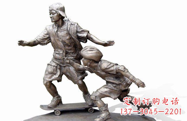 北京令人惊叹的广场滑板男孩铜雕塑