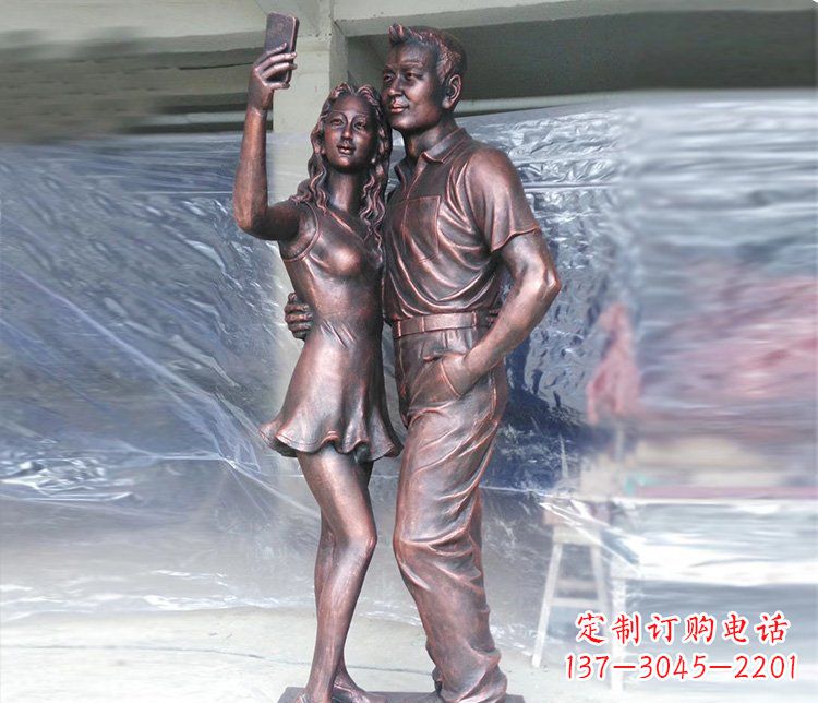 北京中领雕塑的情侣雕塑,让你感受最真实的浪漫
