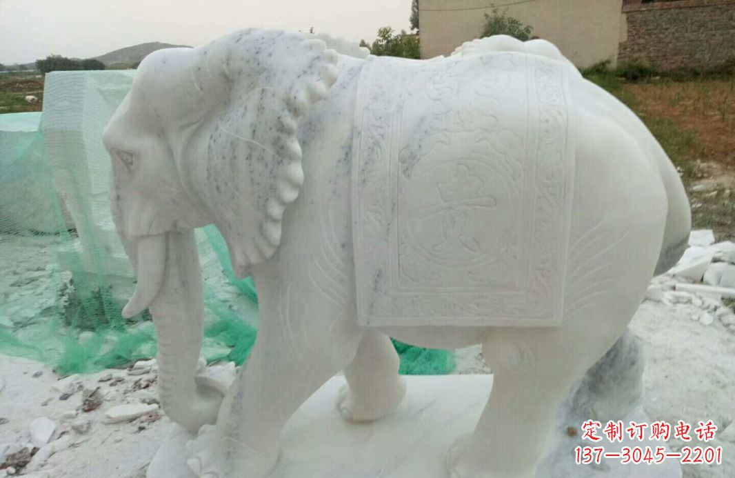 北京中领雕塑推出的定制高贵大象雕塑，使用优质…