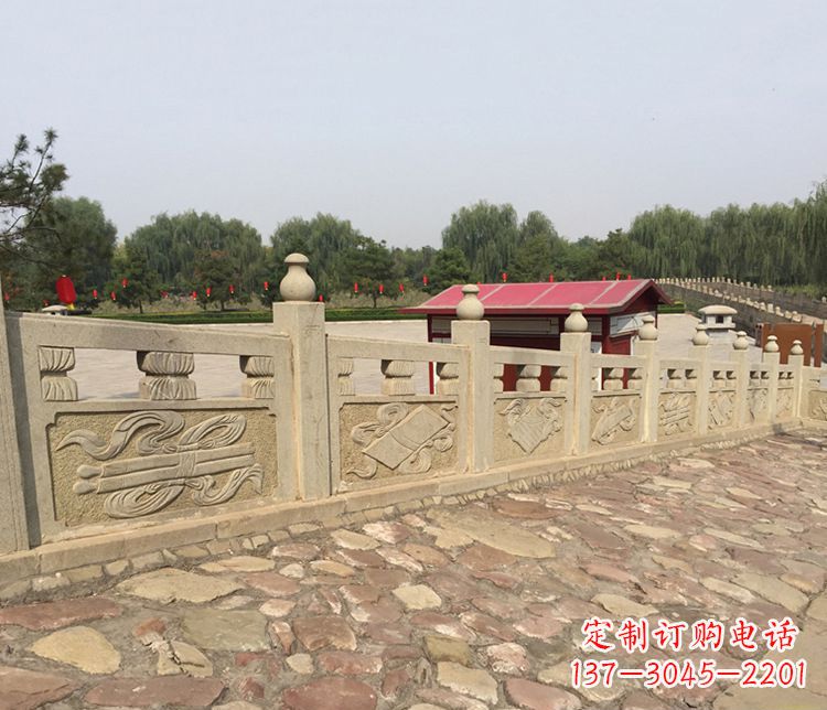 北京护城河大理石栏板雕塑