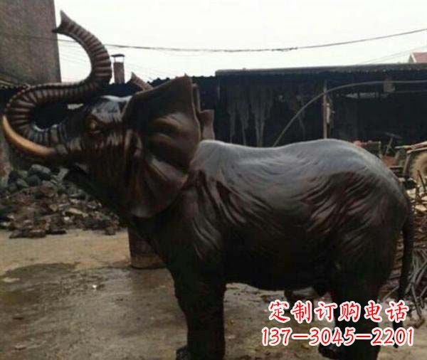 北京精致细腻的大象铜雕