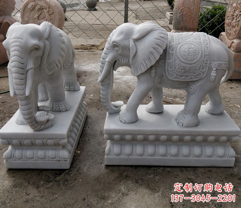 北京门前石雕大象