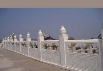 北京景区创意栏板石雕是由中领雕塑定制制作的一…