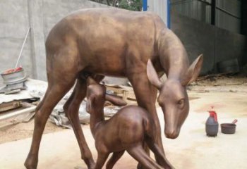 北京母子鹿公园动物铜雕——精美绝伦