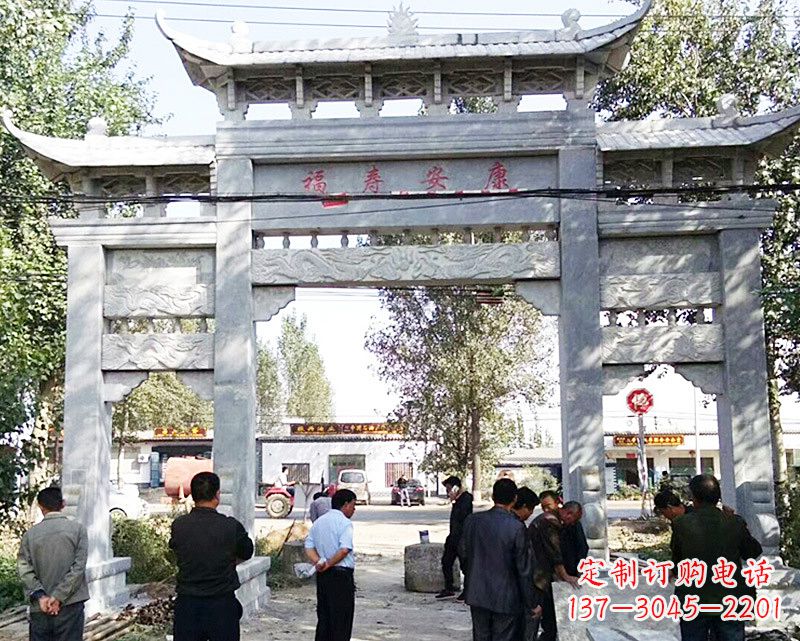 北京石雕的龙门牌坊