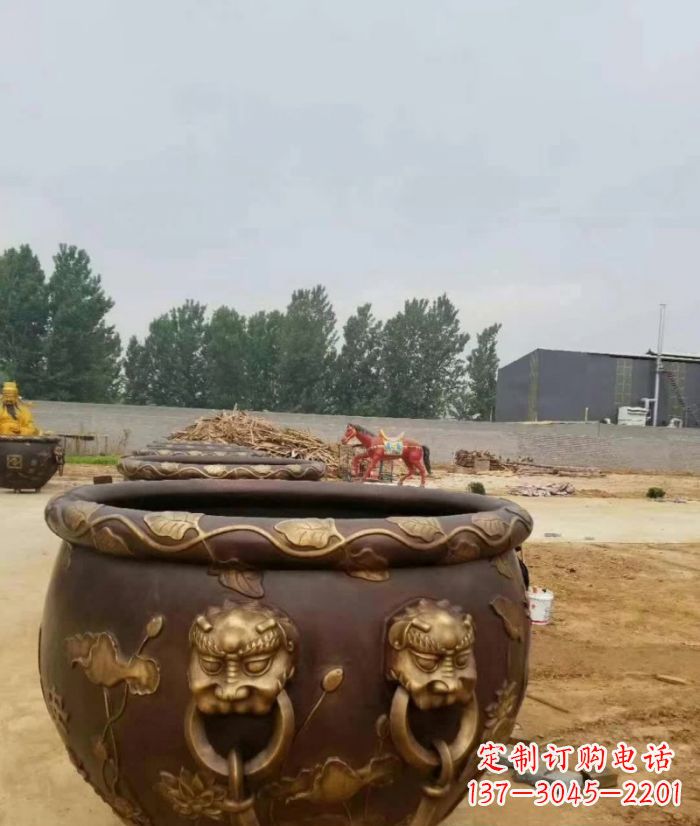 北京寺庙水缸铜雕 (4)