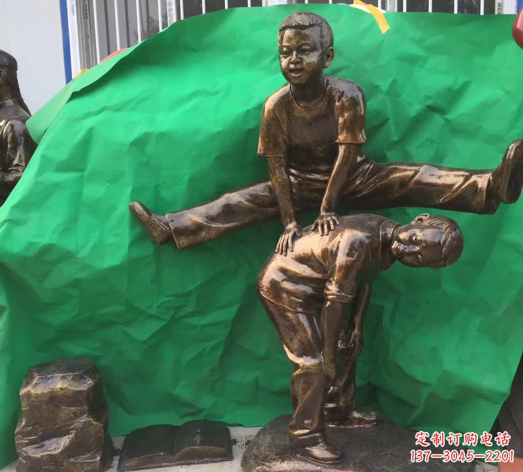 北京跳马儿童铜雕