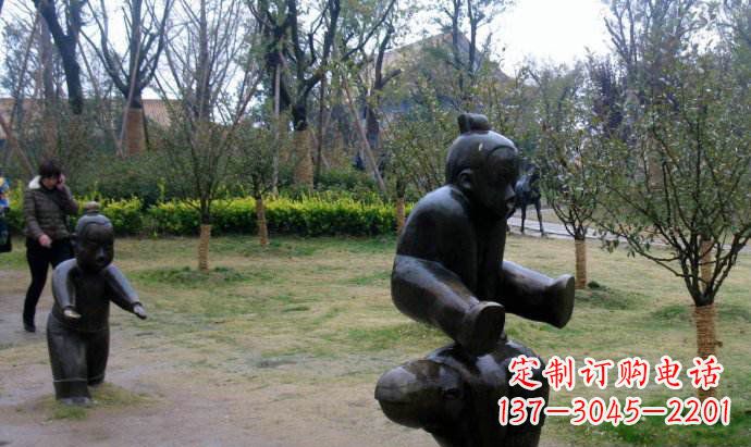 北京跳山羊公园人物铜雕