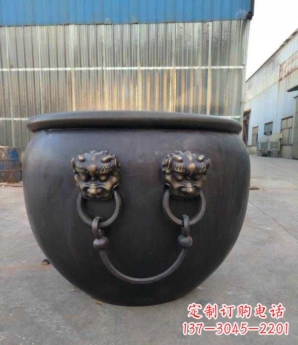 北京庭院水缸铜雕