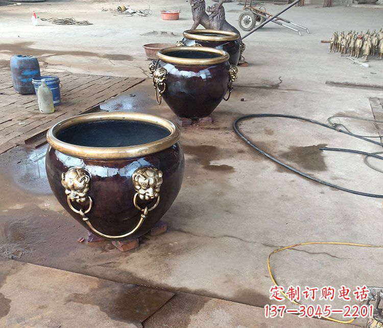 北京铜雕故宫狮子头水缸雕塑