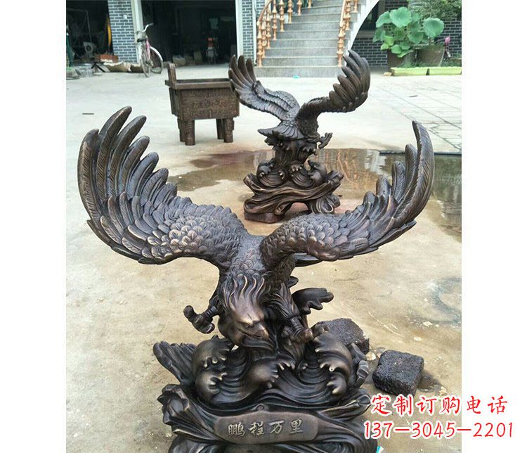 北京铜雕园林飞鹰动物雕塑