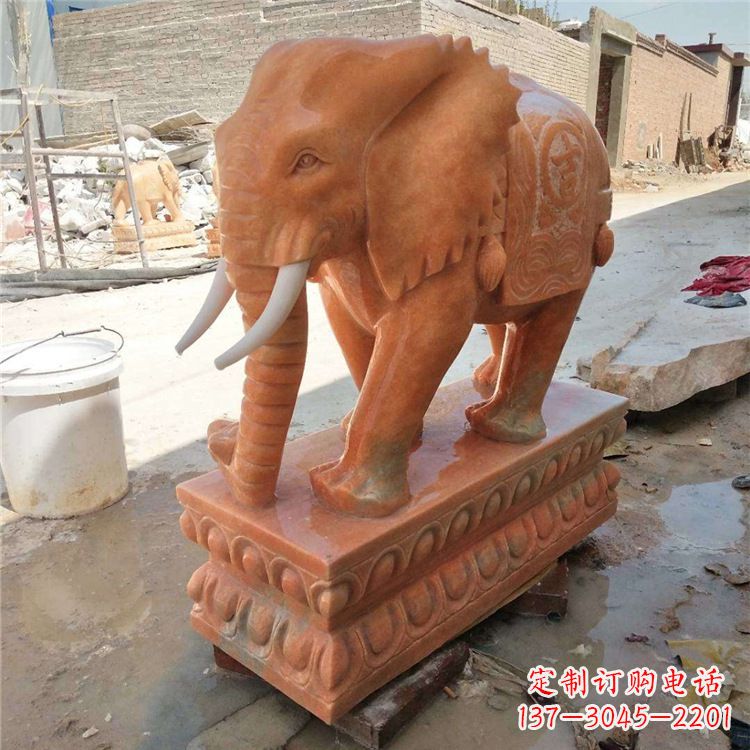 北京晚霞红石雕大象
