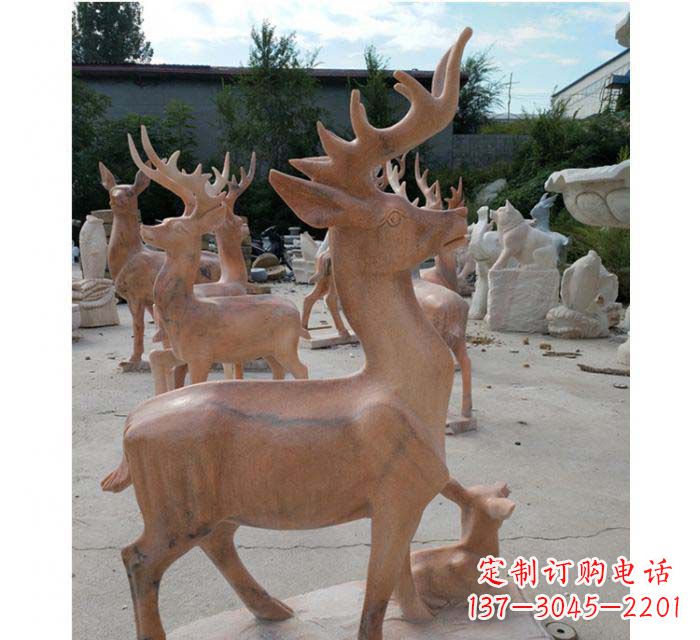 北京晚霞红驯鹿动物公园石雕