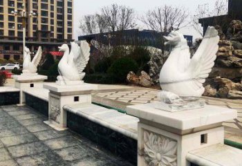 北京中领雕塑提供最高质量的天鹅雕塑定制服务。…