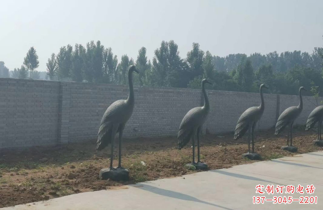 北京仙鹤抽象铜雕