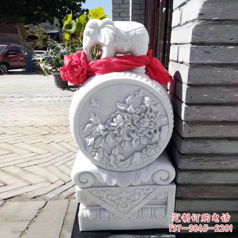 北京仙鹤石雕门墩