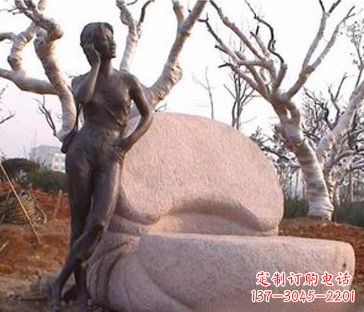 北京现代女人打电话铜雕