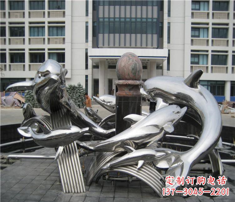 北京校园不锈钢海豚海浪雕塑