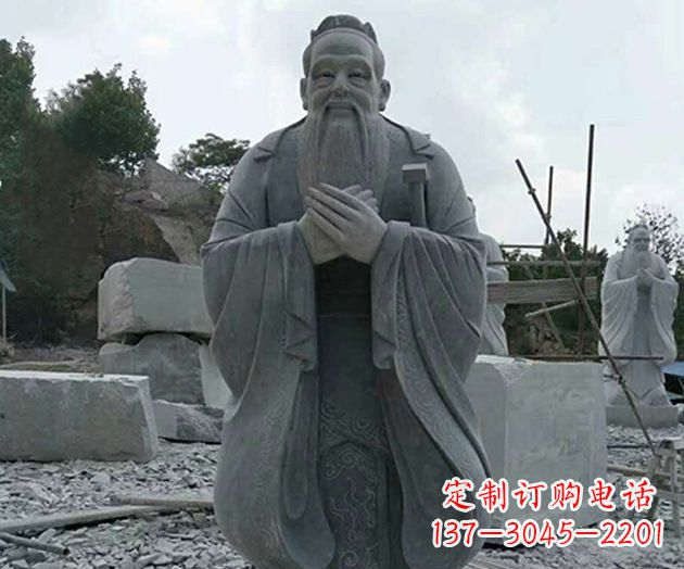 北京校园孔子人物石雕