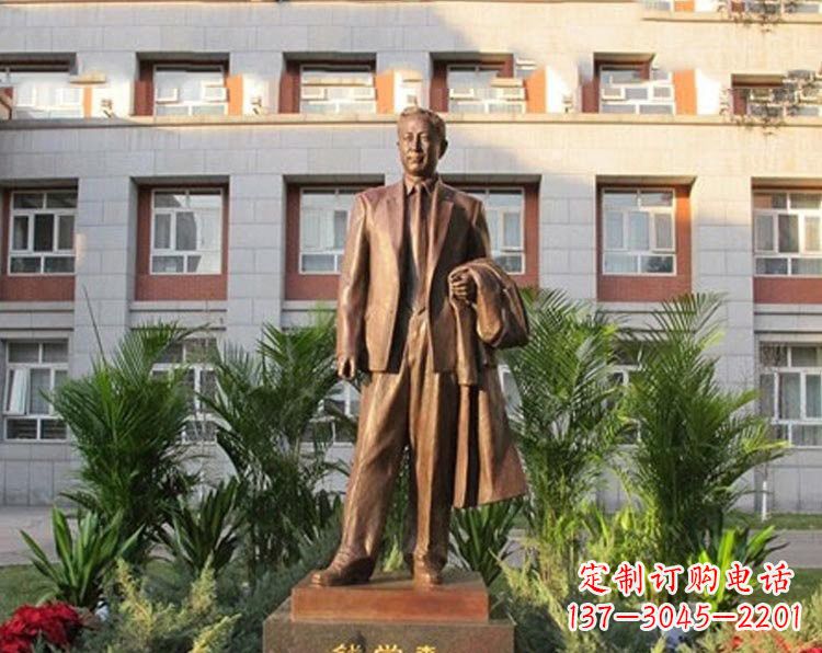 北京校园钱学森铜雕
