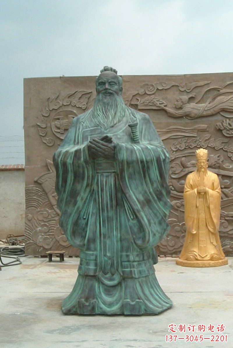 北京校园青铜仿古孔子