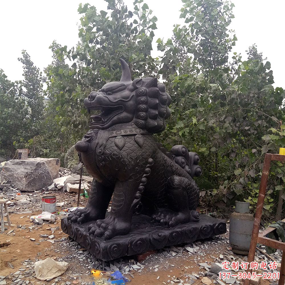 北京獬豸铸铜雕塑