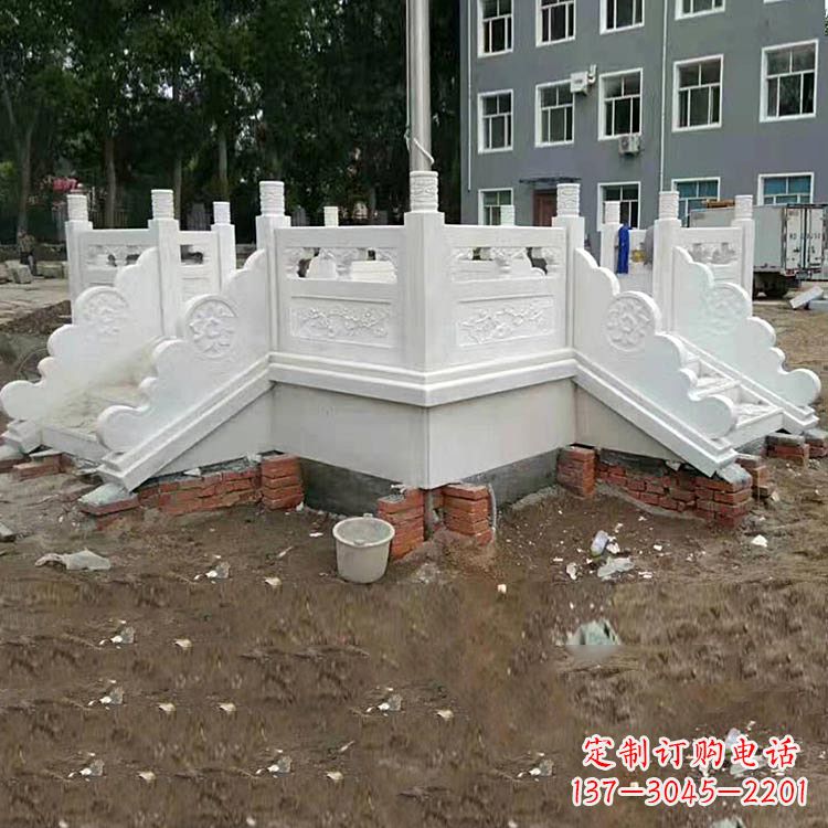 北京学校汉白玉升旗台石雕