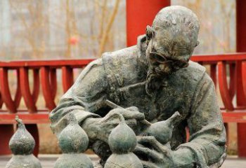 北京园林在葫芦上刻字的老人小品铜雕