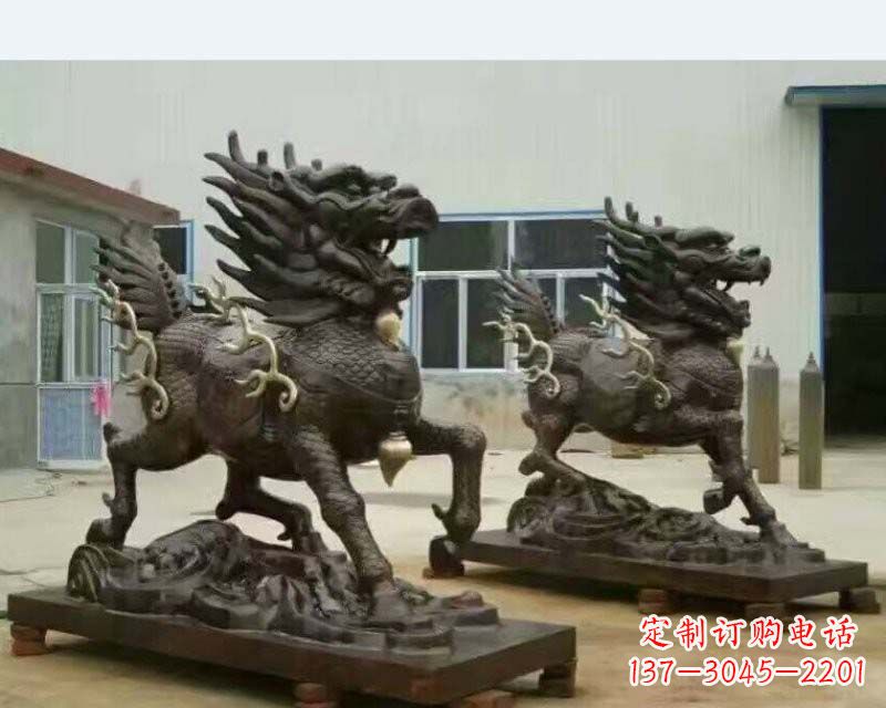 北京铸铜踏浪麒麟雕塑