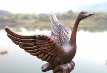北京铸铜天鹅景观摆件