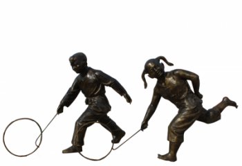 北京公园滚铁环的儿童铜雕